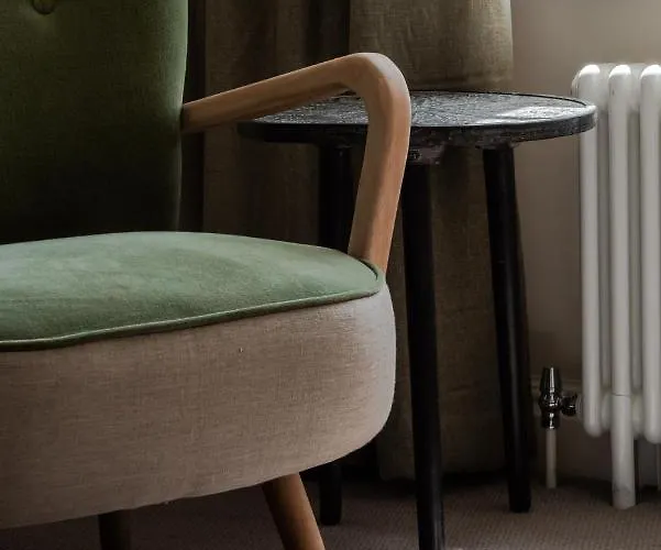 Redcliffe Parade No 9 I Centre Daire Bristol