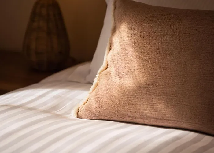 Redcliffe Parade No 9 I Centre Bristol