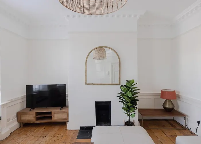 Redcliffe Parade No 9 I Centre * 布里斯托